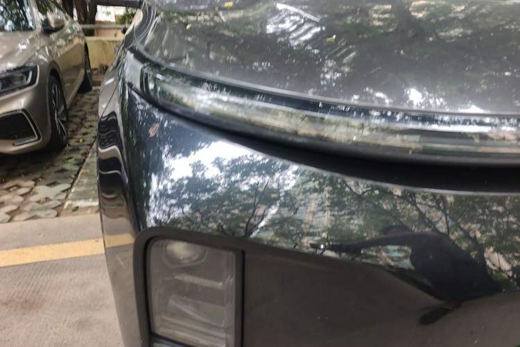 Used Li Auto L8 2023 Pro Model Exterior 6