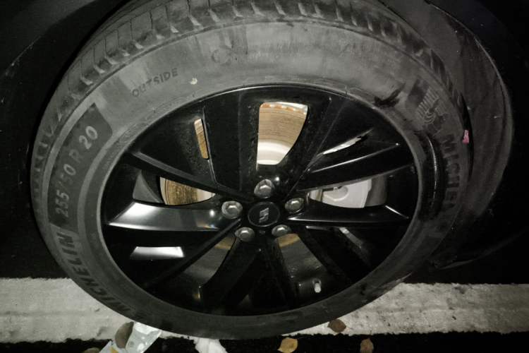 Used Li Auto L8 2023 Max model Exterior 7