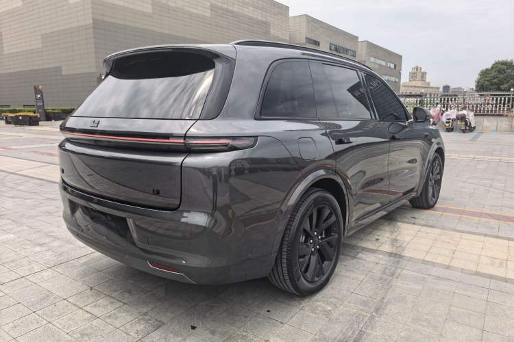 Used Li Auto L8 2023 Pro Model Exterior 7