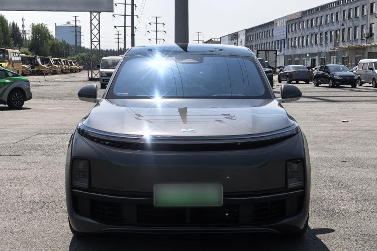 Used Li Auto L8 2023 Pro Model Exterior 8