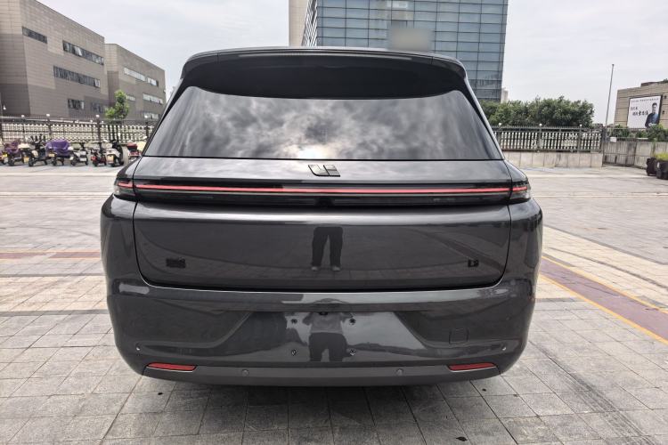 Used Li Auto L8 2023 Pro Model Exterior 8