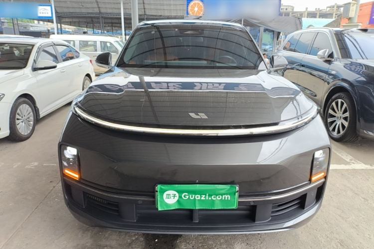 Used Li Auto L8 2023 Pro Model Front