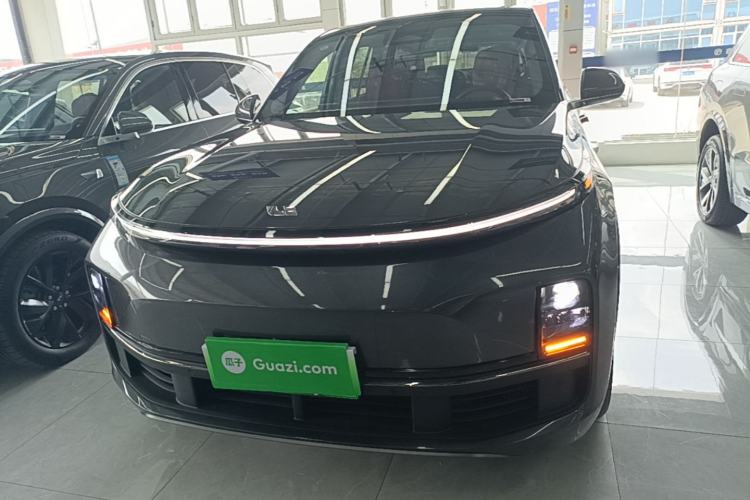Used Li Auto L8 2023 Pro Model Front
