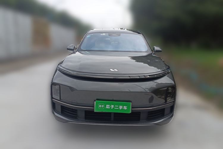 Used Li Auto L8 2023 Pro Model Front