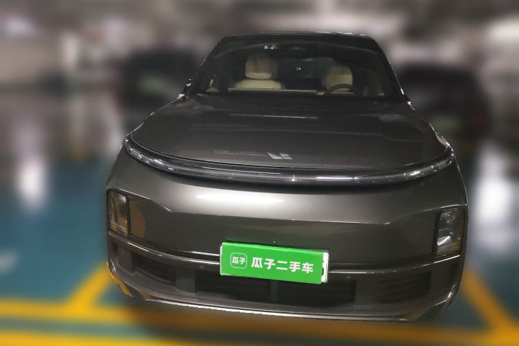 Used Li Auto L8 2023 Pro Model Front