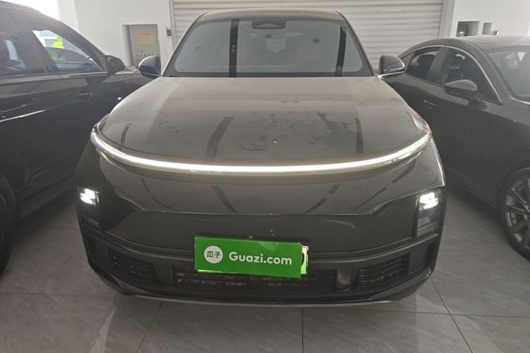 Used Li Auto L8 2023 Pro Model Front