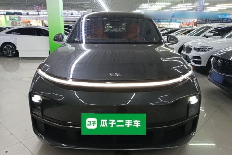 Used Li Auto L8 2023 Pro Model Front