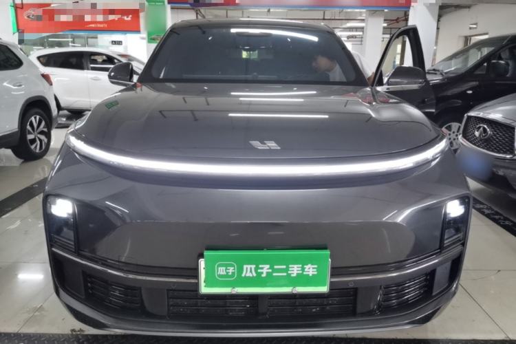 Used Li Auto L8 2023 Pro Model Front