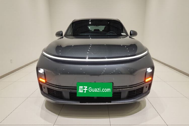 Used Li Auto L8 2023 Pro Model Front
