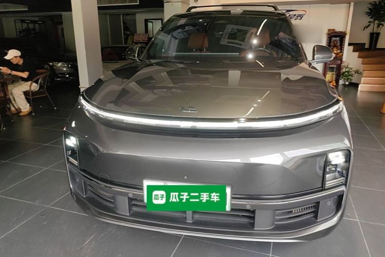 Used Li Auto L8 2023 Pro Model Front