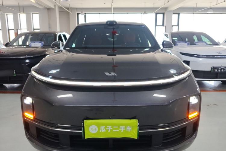 Used Li Auto L8 2023 Pro Model Front