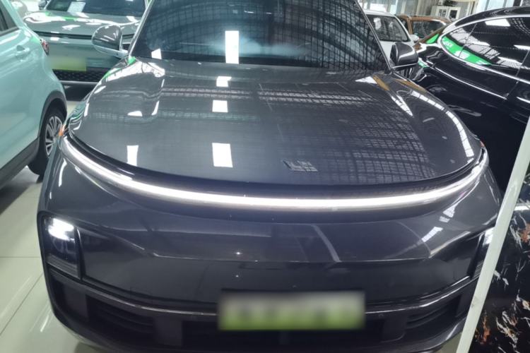 Used Li Auto L8 2023 Pro Model Front
