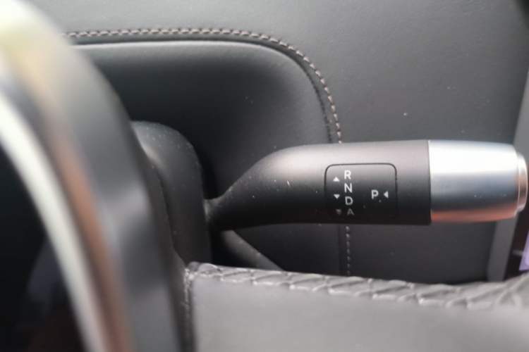 Used Li Auto L8 2023 Pro Model Gear Lever
