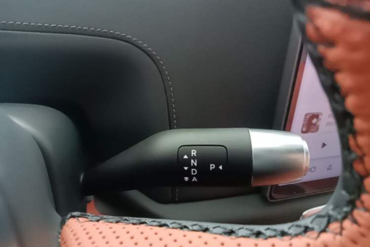 Used Li Auto L8 2023 Pro Model Gear Lever