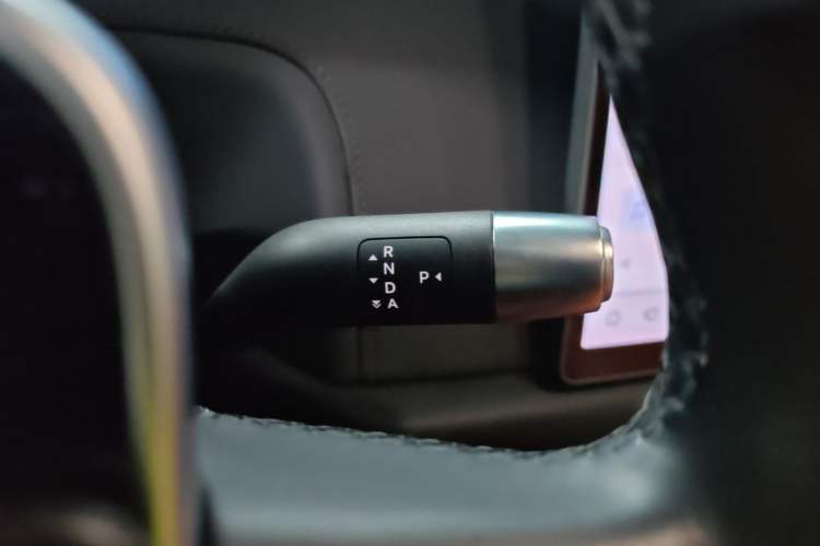 Used Li Auto L8 2023 Pro Model Gear Lever