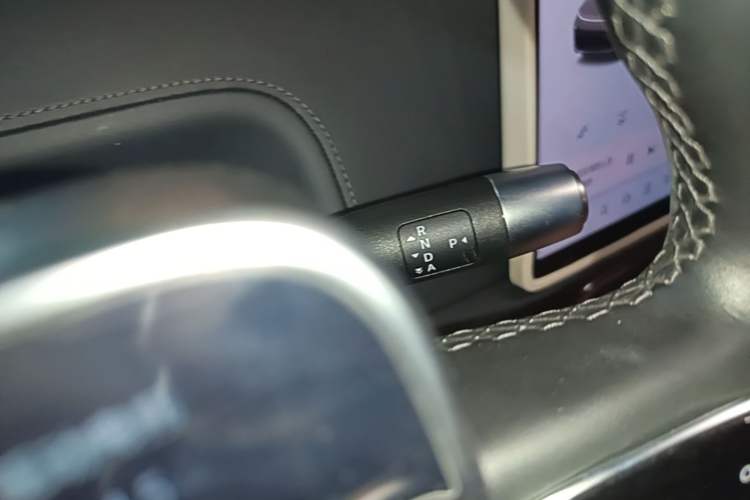 Used Li Auto L8 2023 Pro Model Gear Lever