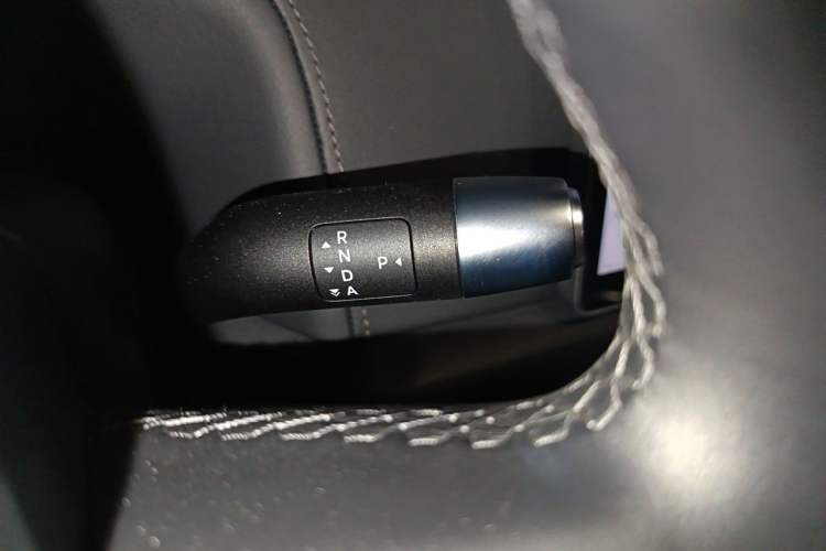 Used Li Auto L8 2023 Pro Model Gear Lever