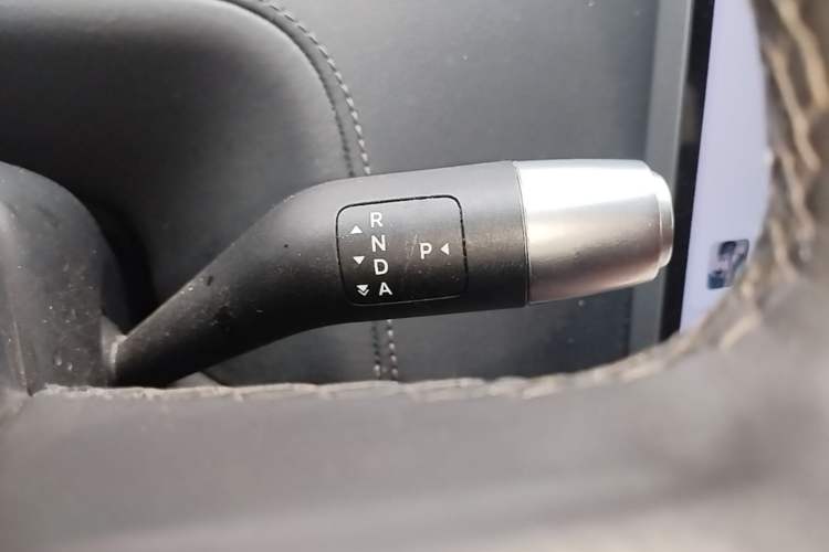 Used Li Auto L8 2023 Air model Gear Lever