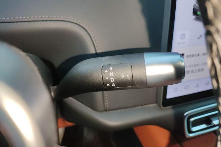 Used Li Auto L8 2023 Pro Model Gear Lever