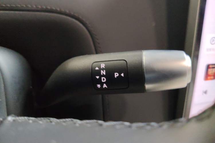 Used Li Auto L8 2023 Max model Gear Lever