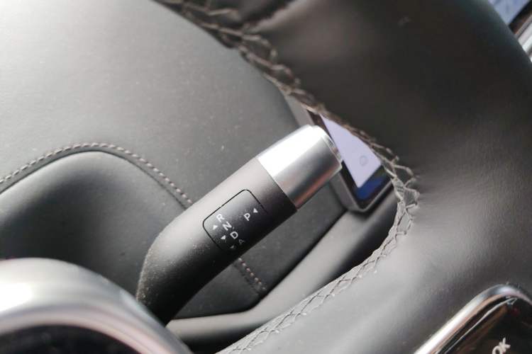 Used Li Auto L8 2023 Pro Model Gear Lever