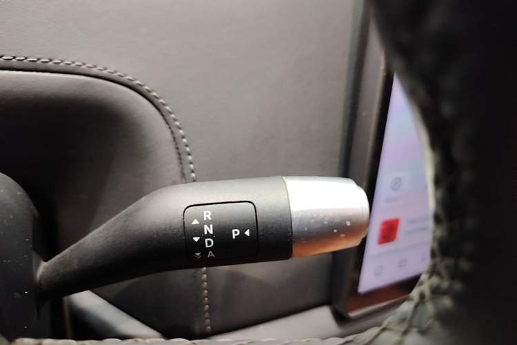 Used Li Auto L8 2023 Air model Gear Lever