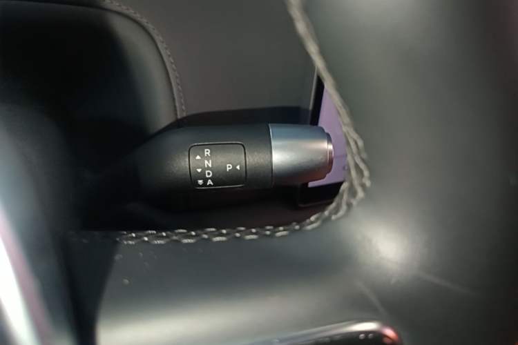 Used Li Auto L8 2023 Pro Model Gear Lever