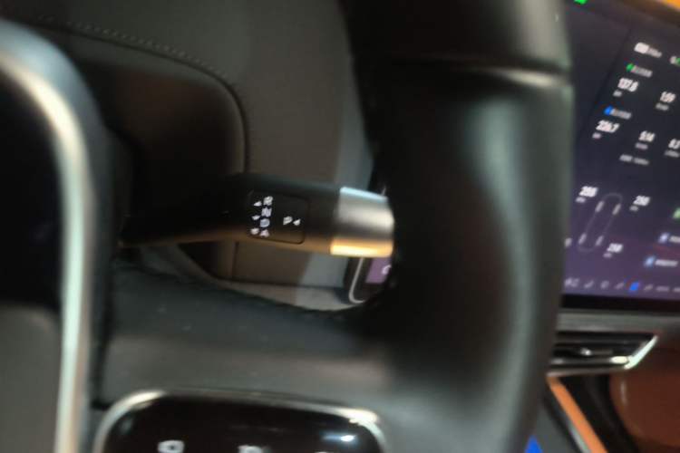 Used Li Auto L8 2023 Pro Model Gear Lever
