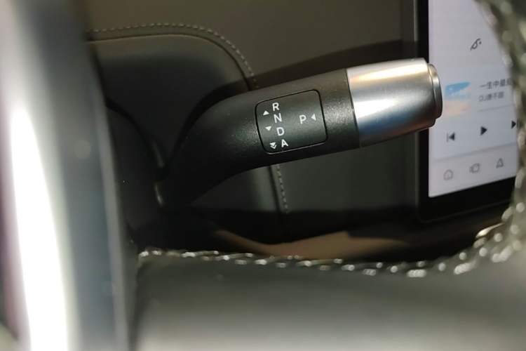 Used Li Auto L8 2023 Pro Model Gear Lever