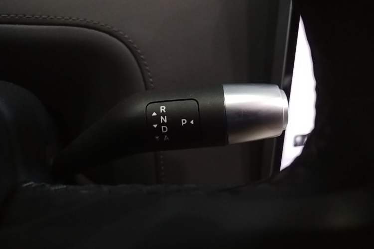 Used Li Auto L8 2023 Air model Gear Lever