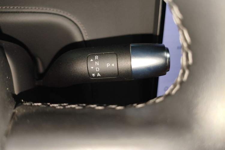 Used Li Auto L8 2023 Pro Model Gear Lever