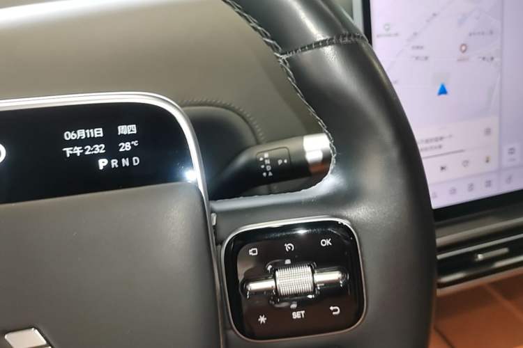 Used Li Auto L8 2023 Pro Model Gear Lever