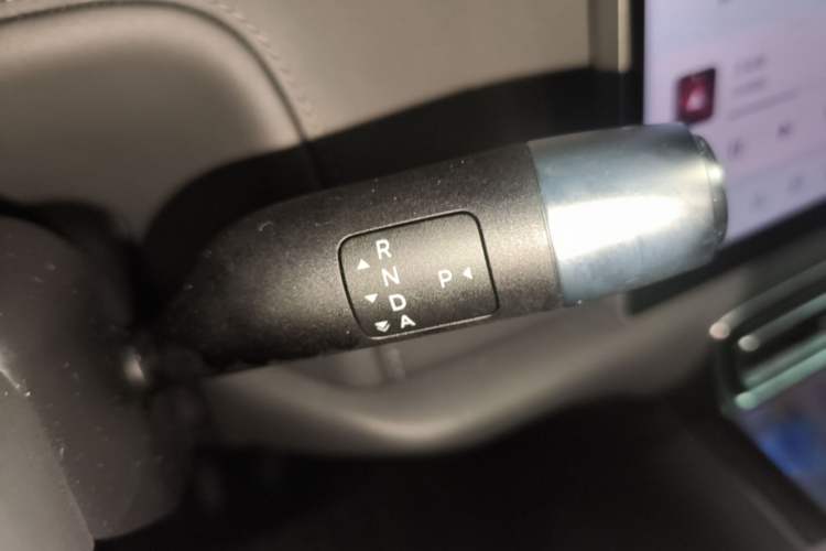 Used Li Auto L8 2023 Pro Model Gear Lever