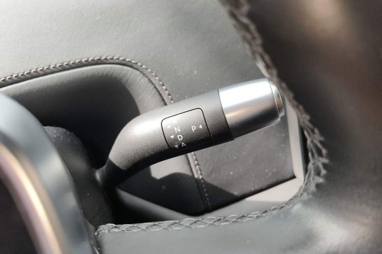 Used Li Auto L8 2023 Pro Model Gear Lever