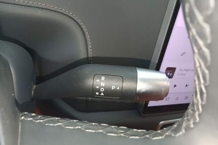 Used Li Auto L8 2023 Air model Gear Lever