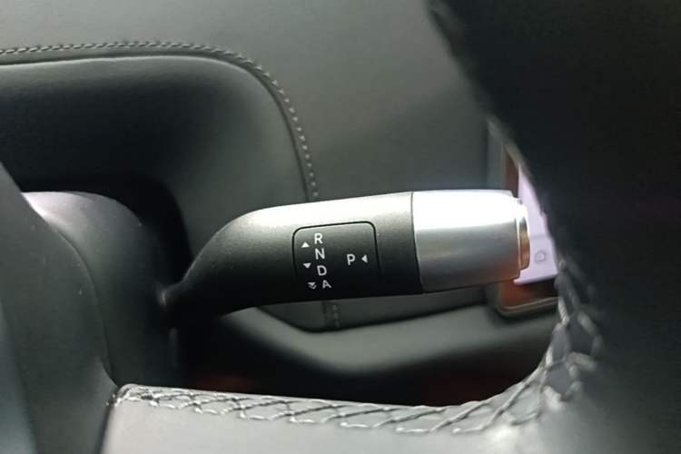 Used Li Auto L8 2023 Pro Model Gear Lever