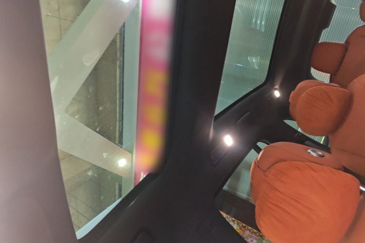 Used Li Auto L8 2023 Air model Headliner