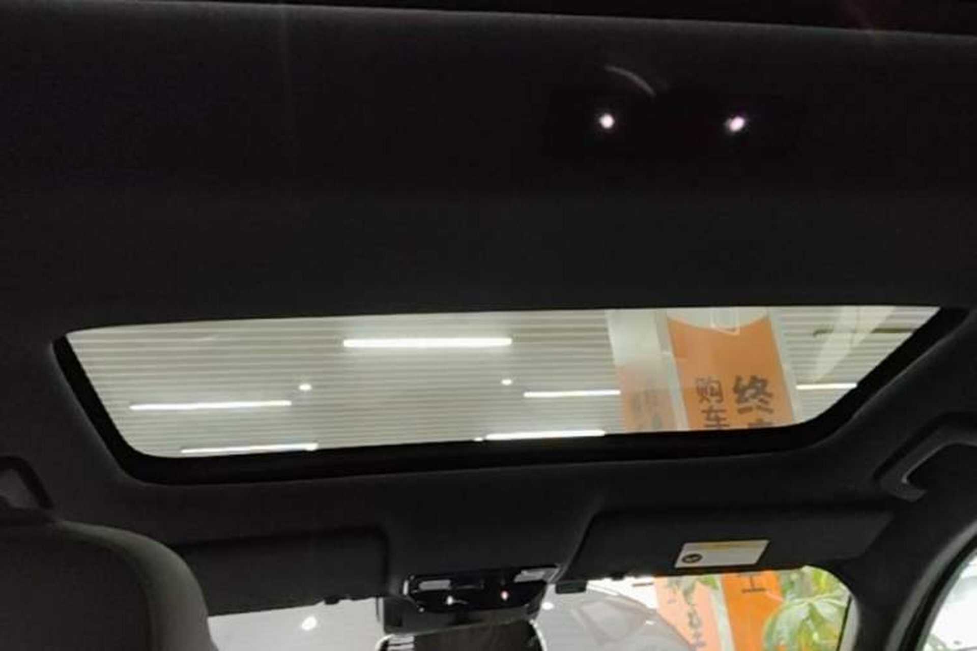 Used Li Auto L8 2023 Pro Model Headliner