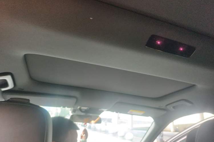 Used Li Auto L8 2023 Air model Headliner