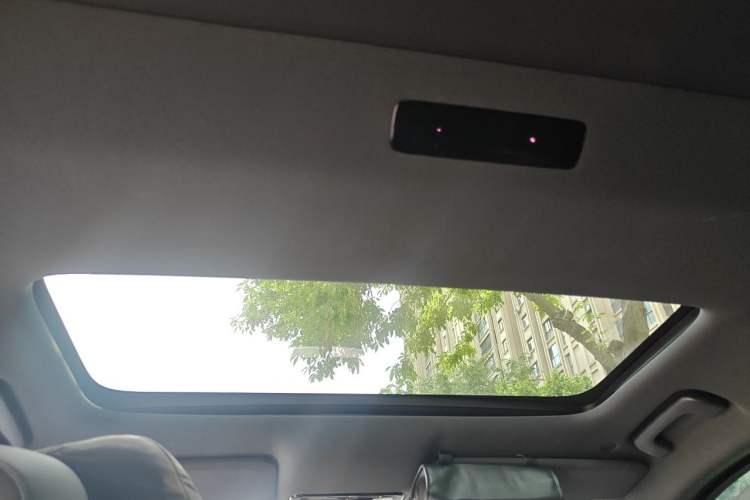 Used Li Auto L8 2023 Air model Headliner