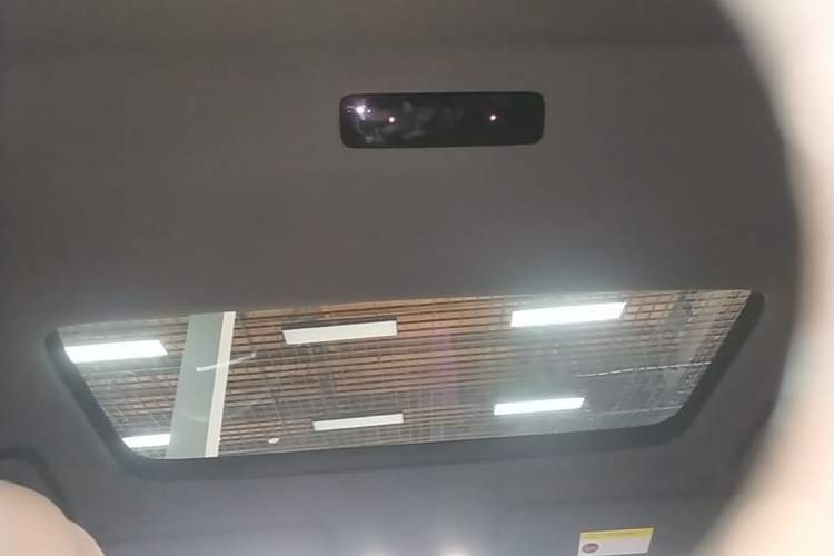 Used Li Auto L8 2023 Pro Model Headliner