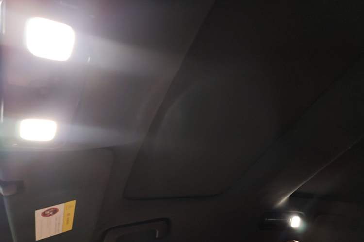 Used Li Auto L8 2023 Air model Headliner