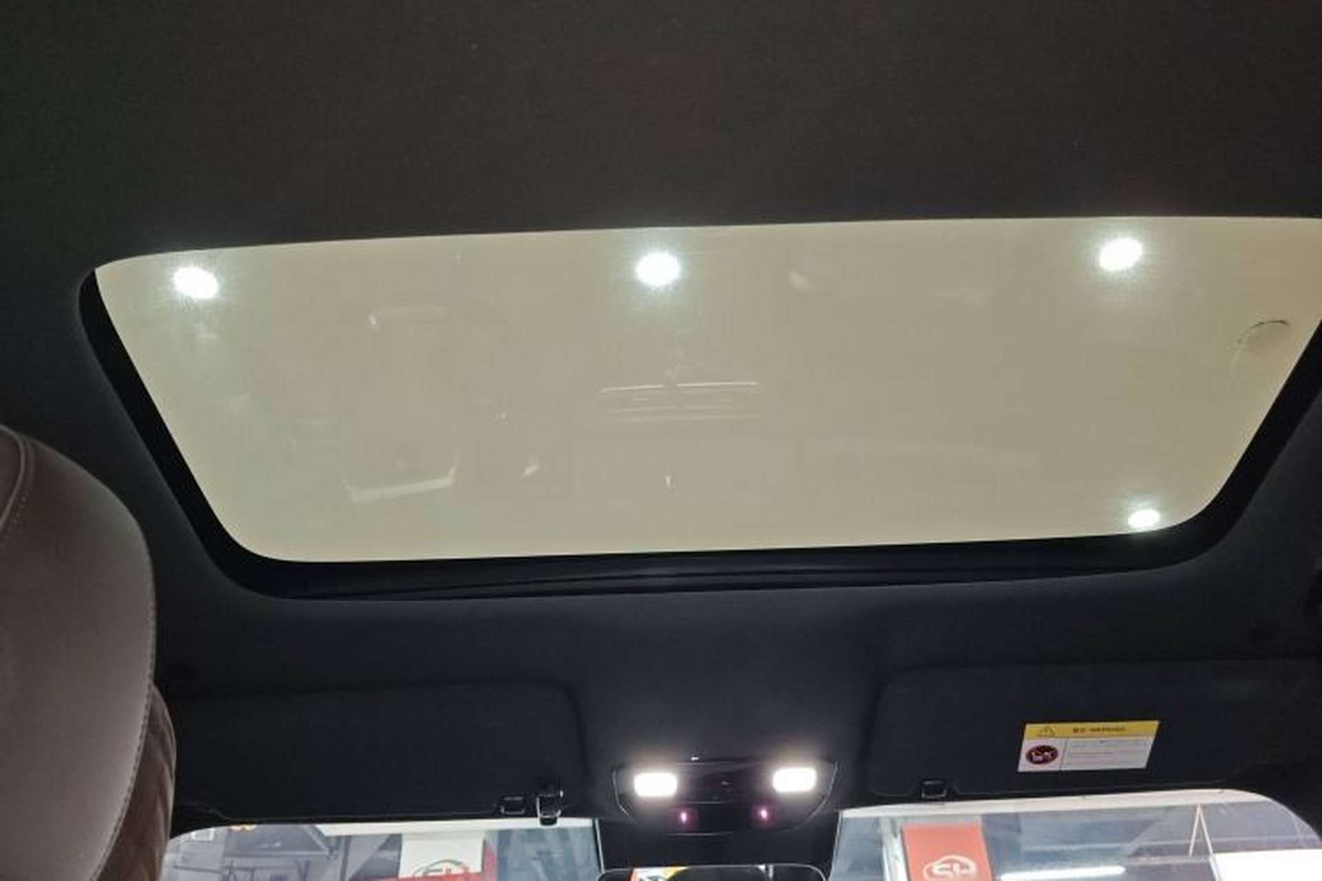 Used Li Auto L8 2023 Pro Model Headliner