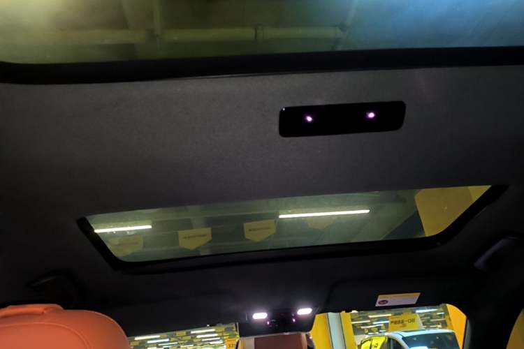 Used Li Auto L8 2023 Air model Headliner