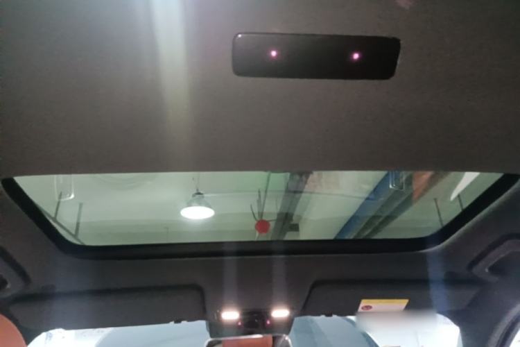 Used Li Auto L8 2023 Pro Model Headliner