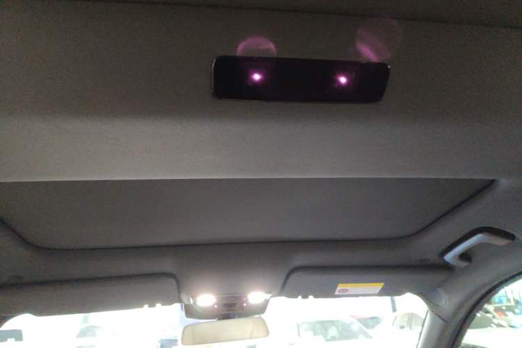 Used Li Auto L8 2023 Pro Model Headliner