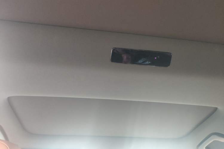 Used Li Auto L8 2023 Air model Headliner