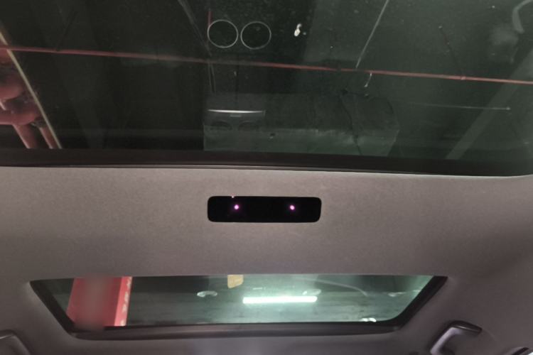 Used Li Auto L8 2023 Pro Model Headliner