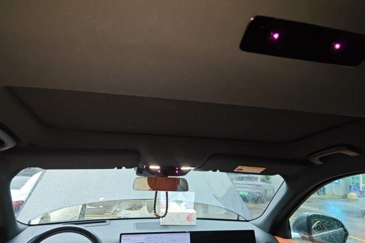 Used Li Auto L8 2023 Pro Model Headliner