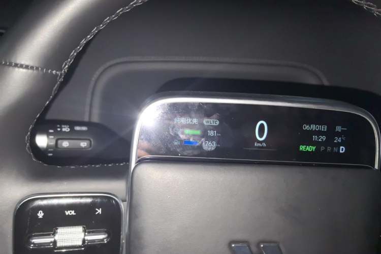 Used Li Auto L8 2023 Pro Model Instrument Cluster